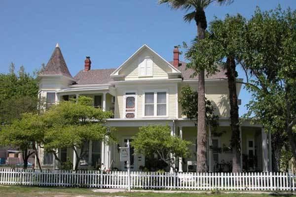 Angel Rose Bed And Breakfast 락포트 외부 사진
